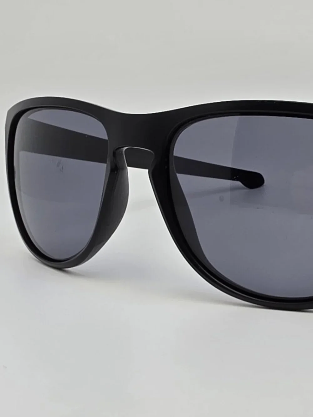 Oakley OO9342-01 Sliver R Matte Black Frame Grey Lens Sunglasses 57-17-140